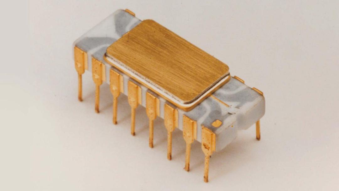 Intel kỷ niệm 50 năm ra mắt bộ vi xử lý Intel 4004 Intel kỷ niệm 50 năm ra mắt bộ vi xử lý Intel 4004