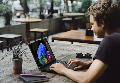 Chiếc ThinkPad đầu tiên dùng chip Snapdragon X Elite: Màn hình OLED, đủ món 